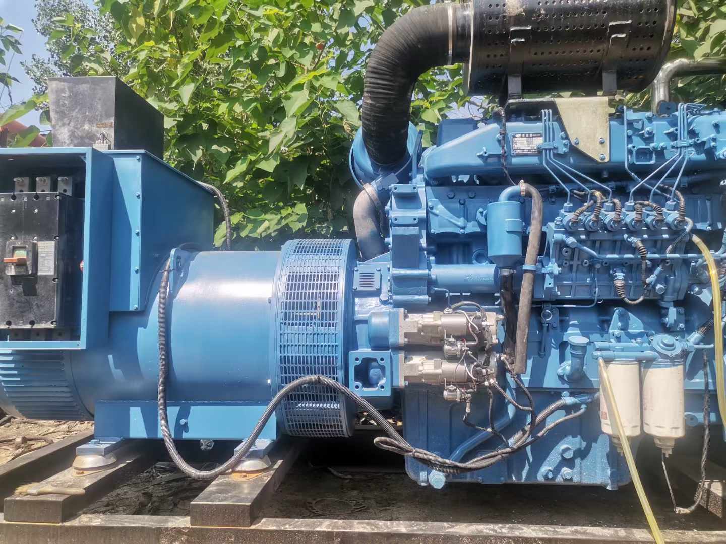 南溪详细说明降低 800kW 柴油发电机输出电流波动的方法